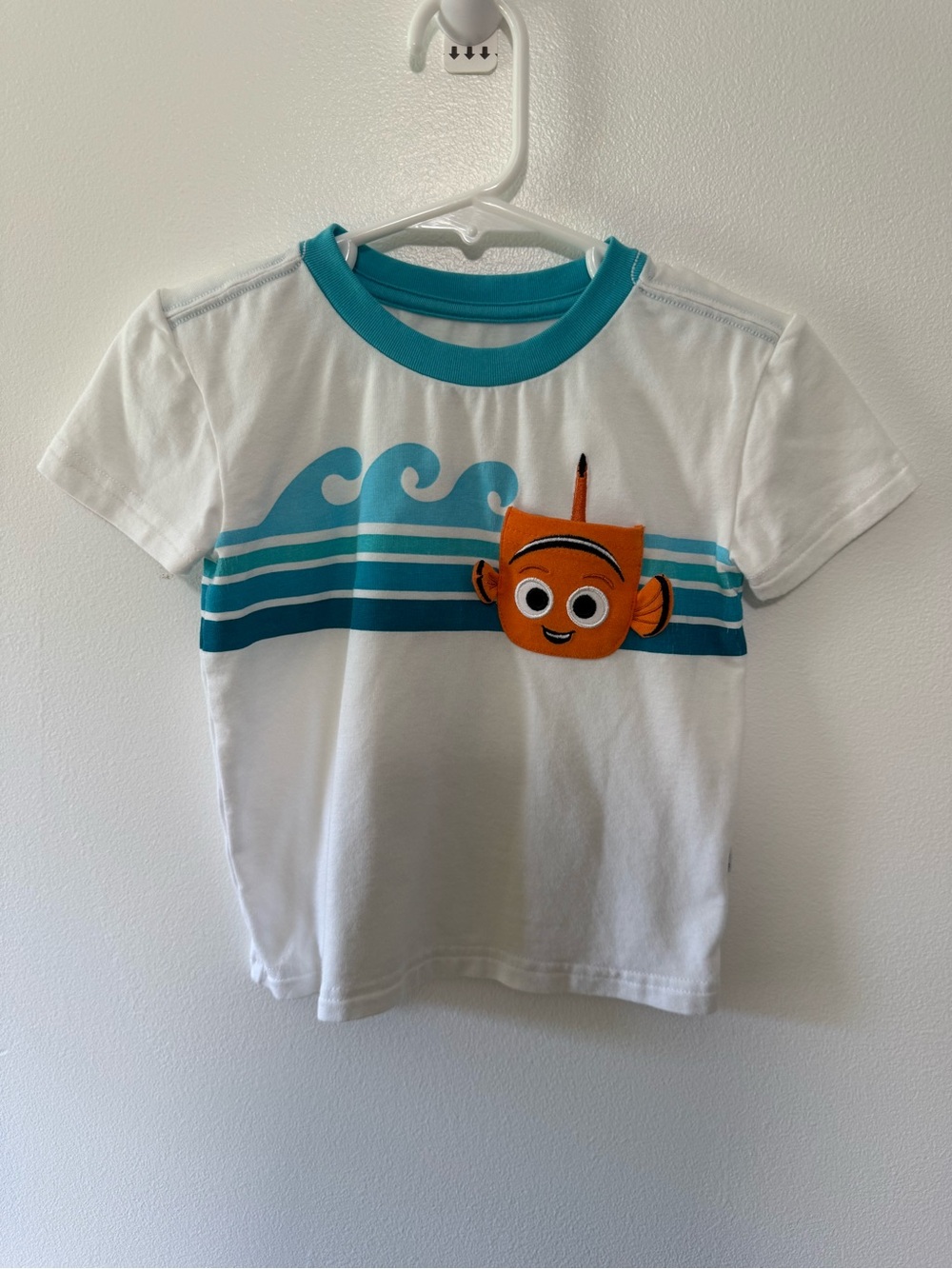 Little Sleepies Finding Nemo Play Pocket Tee